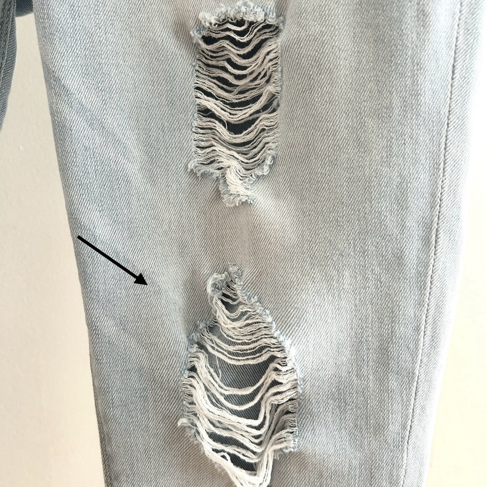 • Express • Super Soft Mid Rise Ripped Legging - Picture 10 of 10